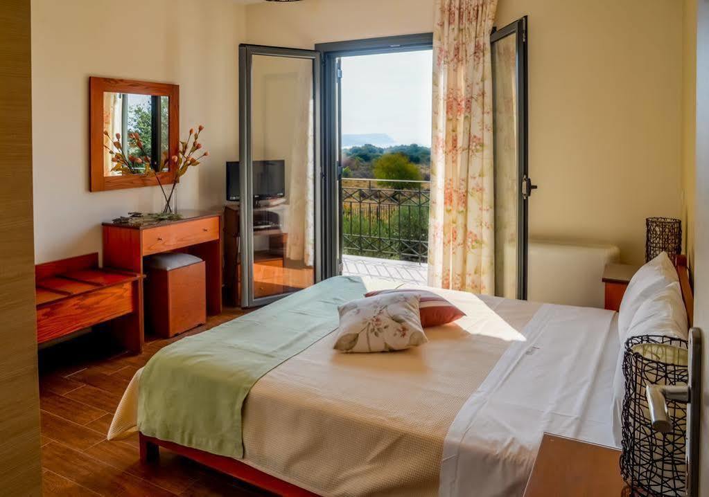 Korallis Villas Livathos  Ngoại thất bức ảnh